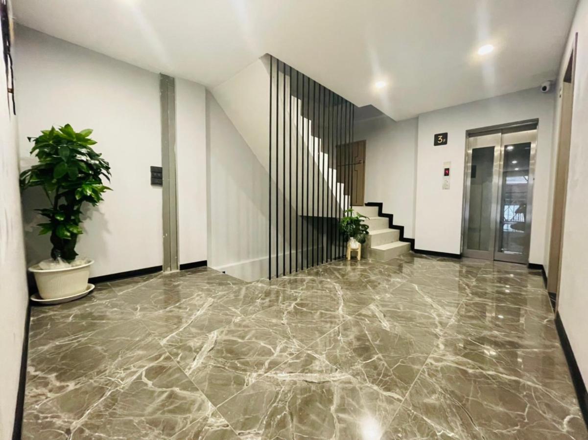 Nona Hotel, Bangkok Makkasan エクステリア 写真