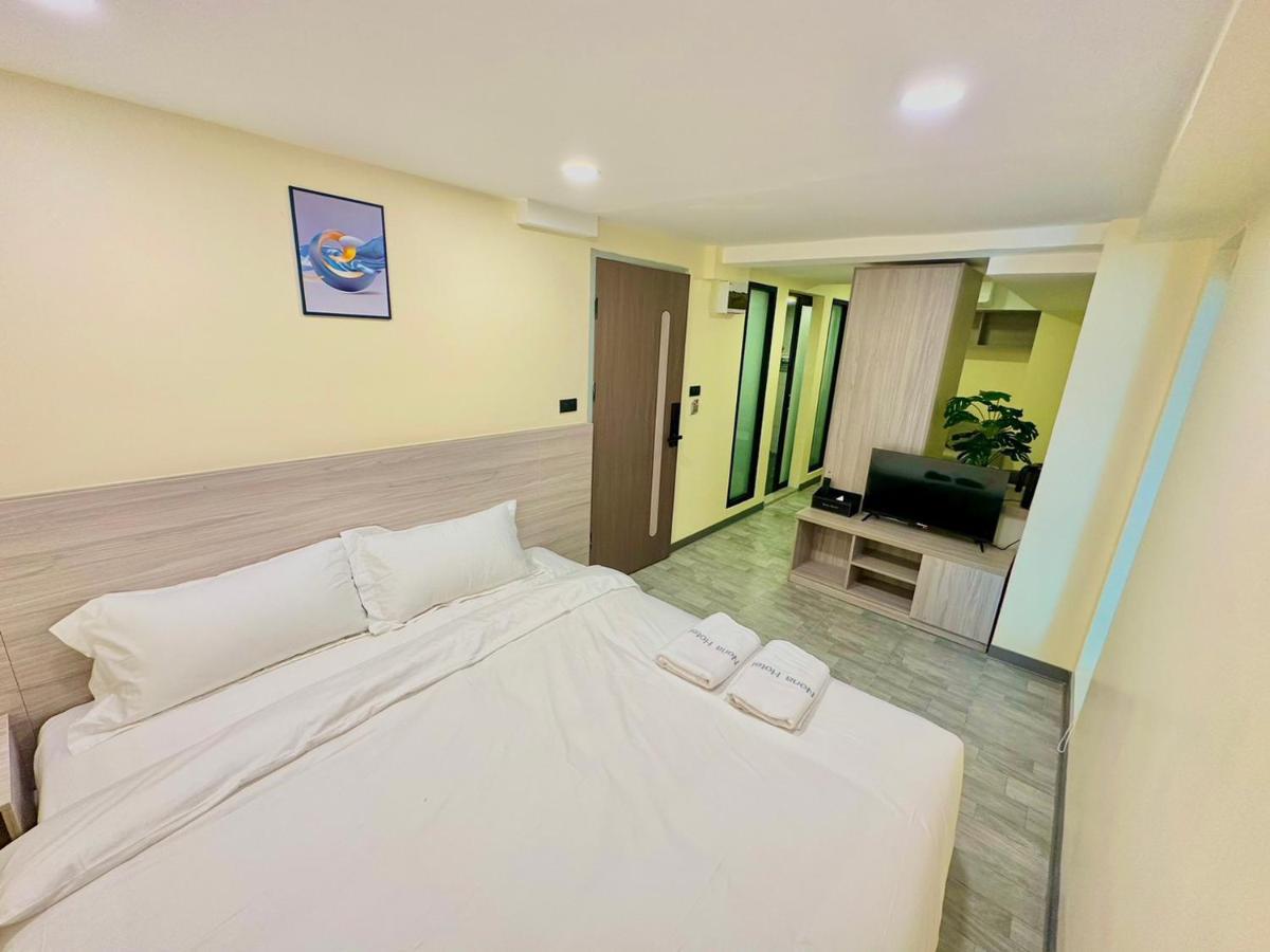 Nona Hotel, Bangkok Makkasan エクステリア 写真
