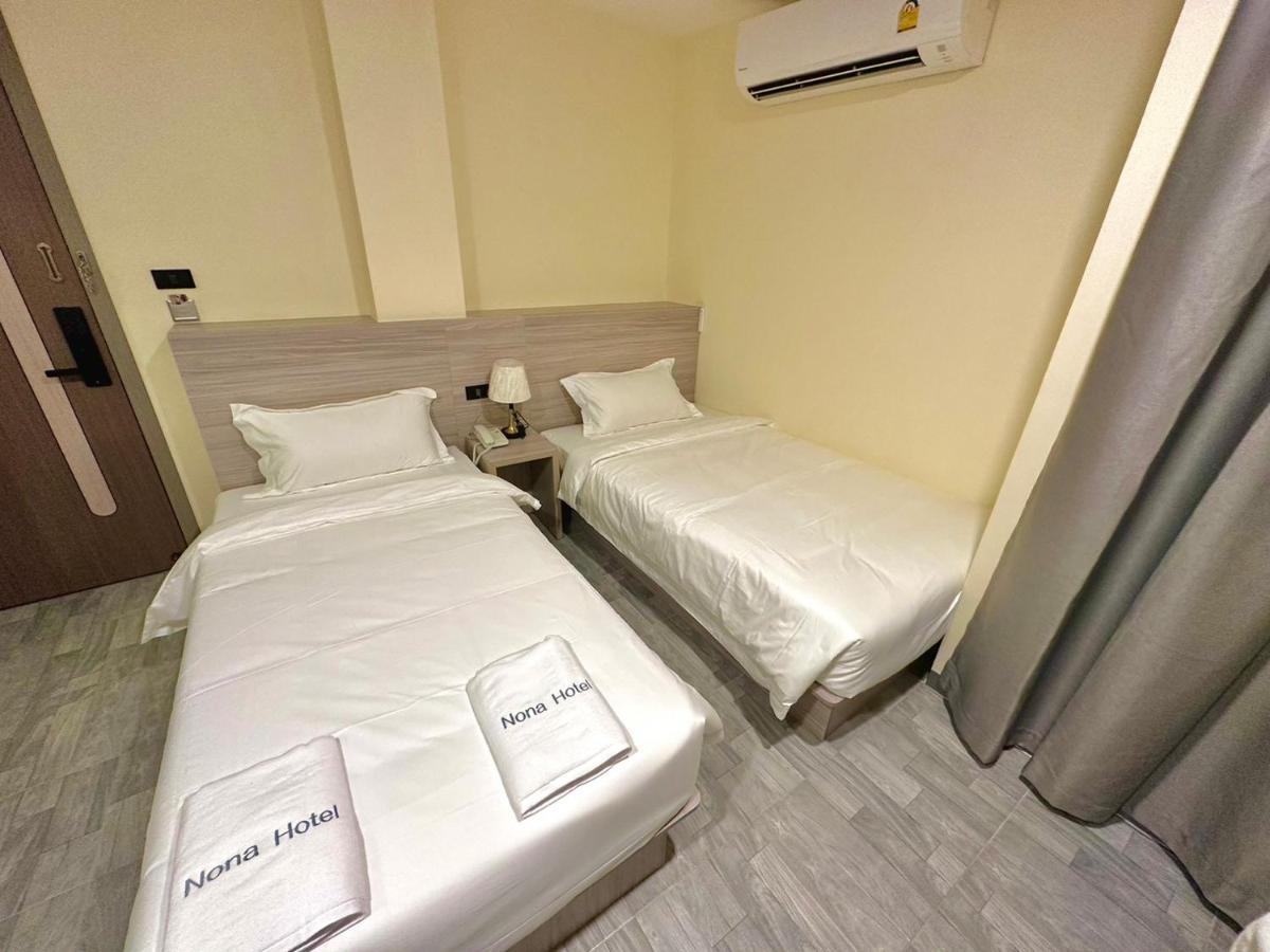 Nona Hotel, Bangkok Makkasan エクステリア 写真