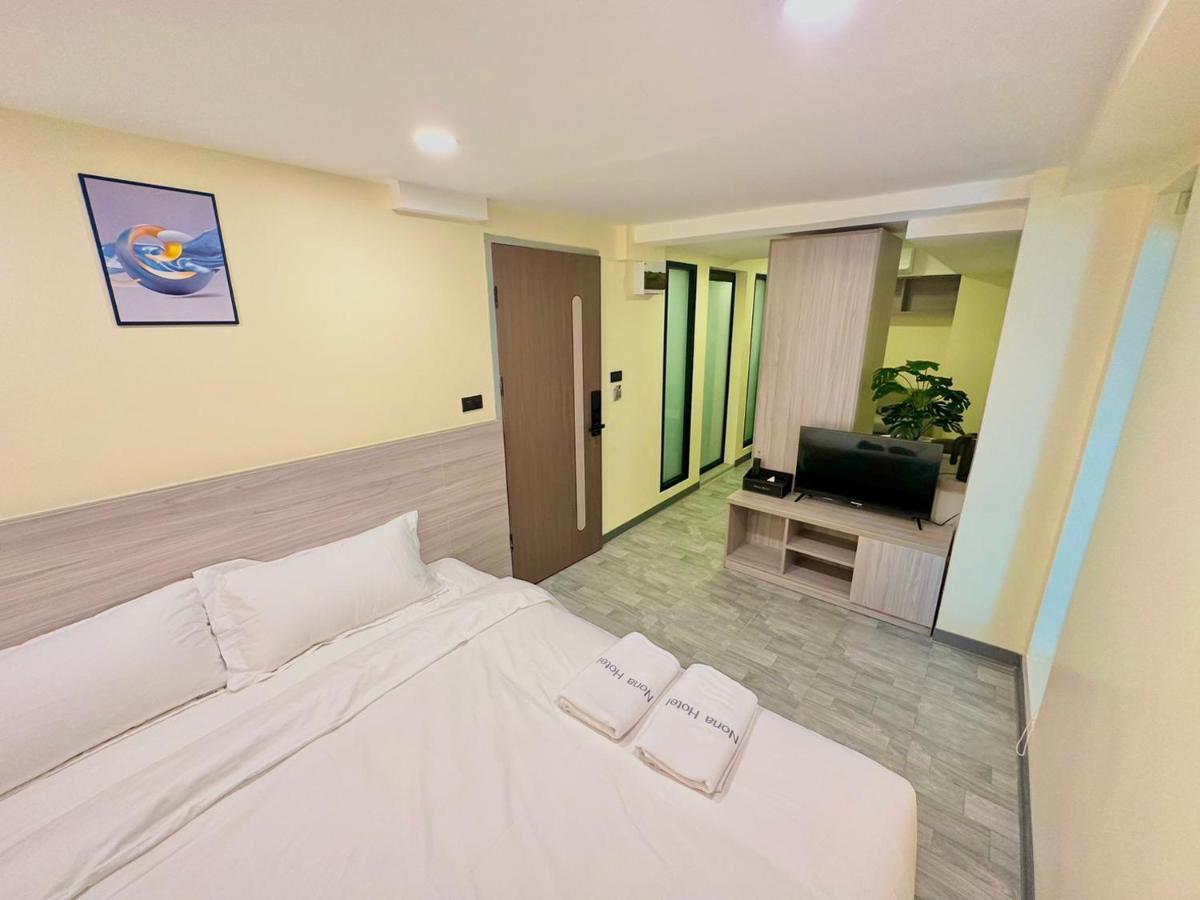 Nona Hotel, Bangkok Makkasan エクステリア 写真