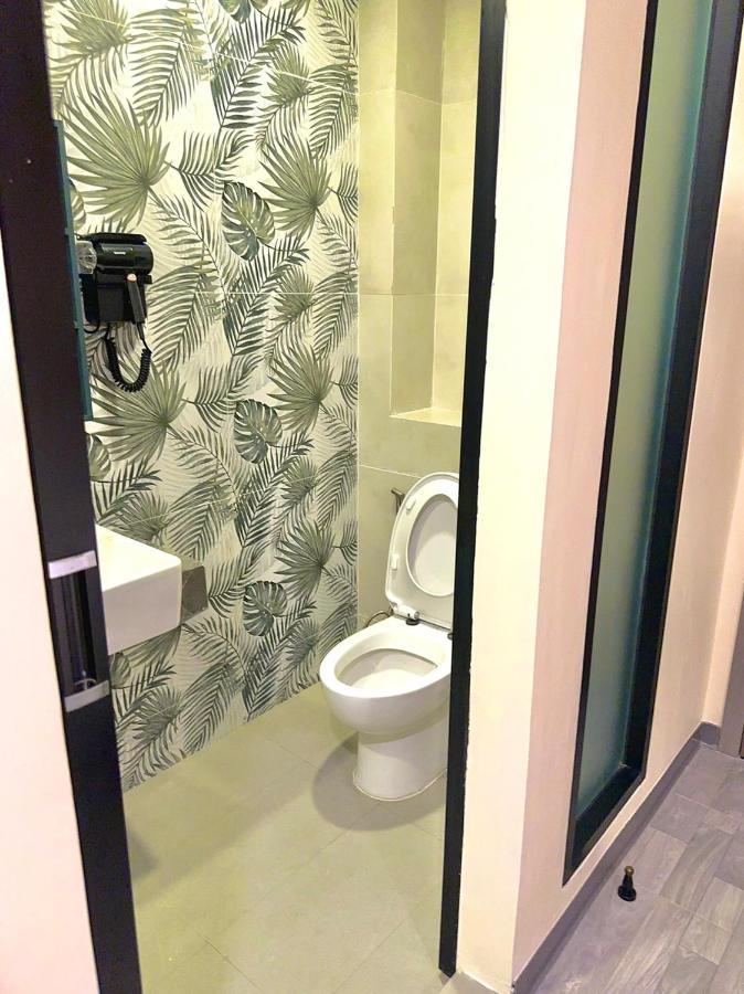 Nona Hotel, Bangkok Makkasan エクステリア 写真
