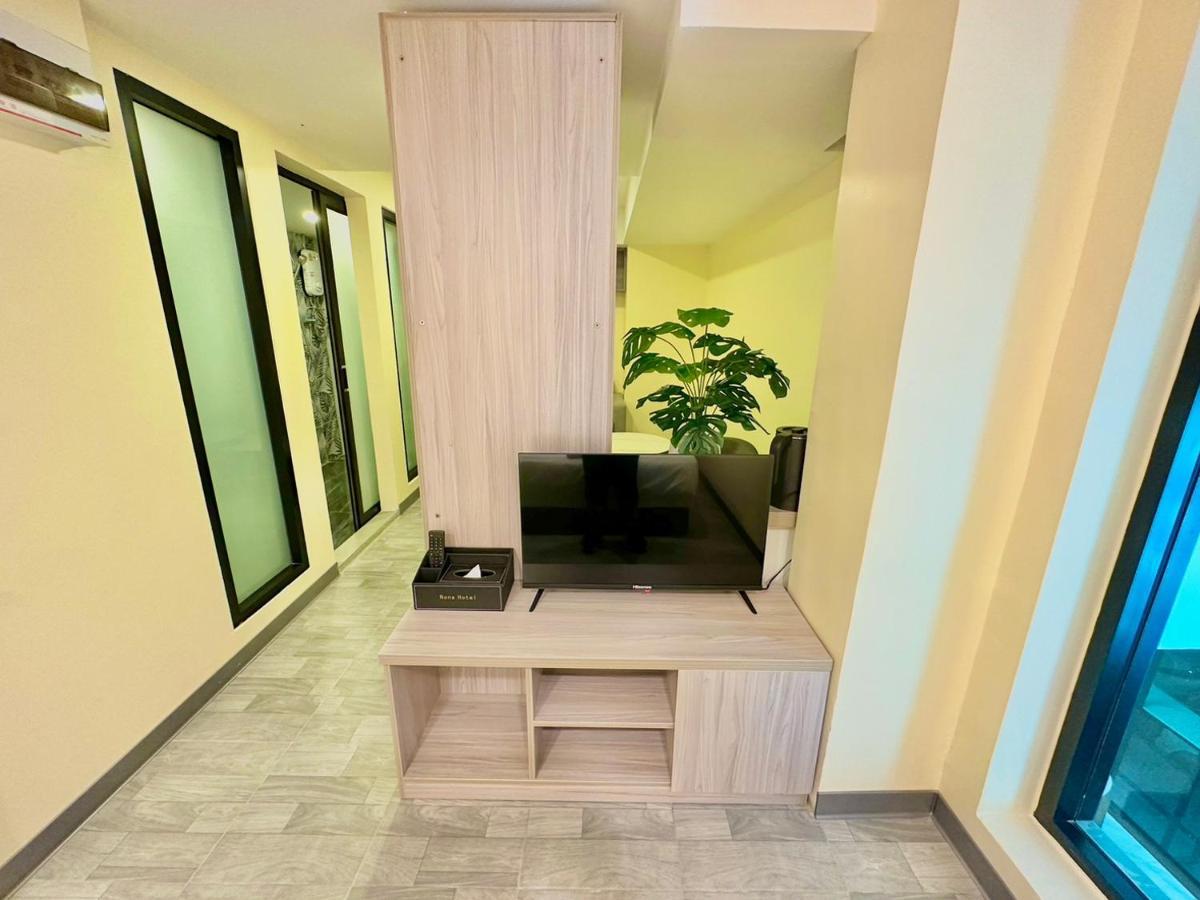 Nona Hotel, Bangkok Makkasan エクステリア 写真