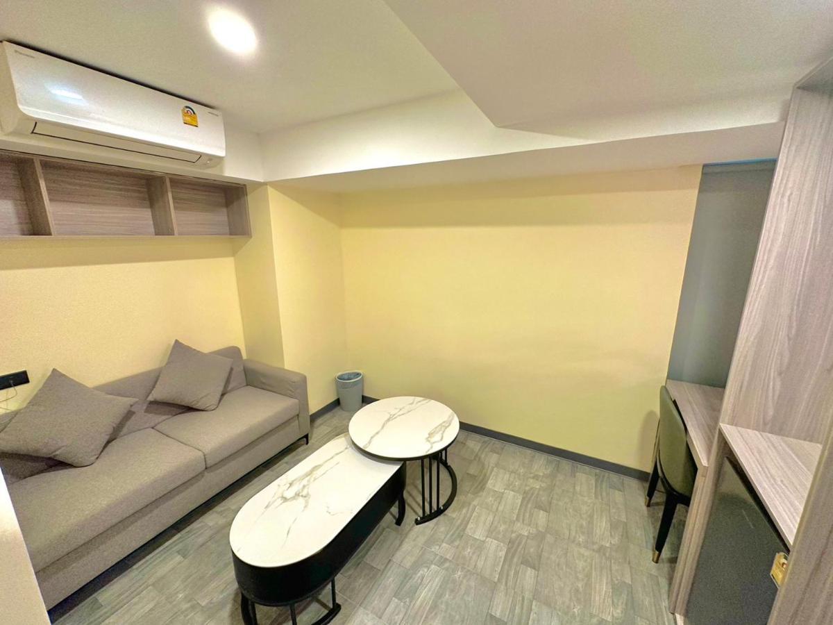 Nona Hotel, Bangkok Makkasan エクステリア 写真